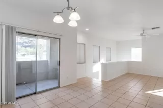 Photo #2: 6775651 Listing 
