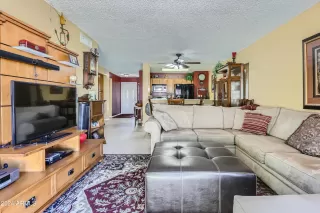 Photo #6: 6775669 Listing 