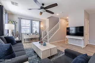 Photo #4: 6775752 Listing