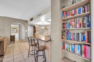 Photo #6: 6775784 Listing