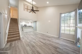 Photo #3: 6775869 Listing