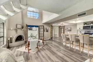 Photo #1: 6775895 Listing