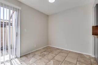 Photo #3: 6775930 Listing 