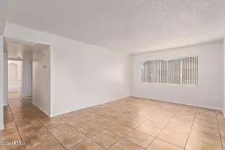 Photo #3: 6775992 Listing 