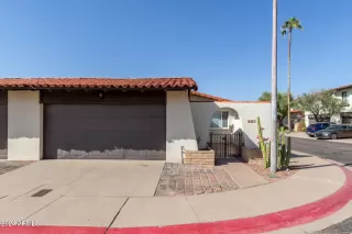 Photo #1: 6776094 Listing