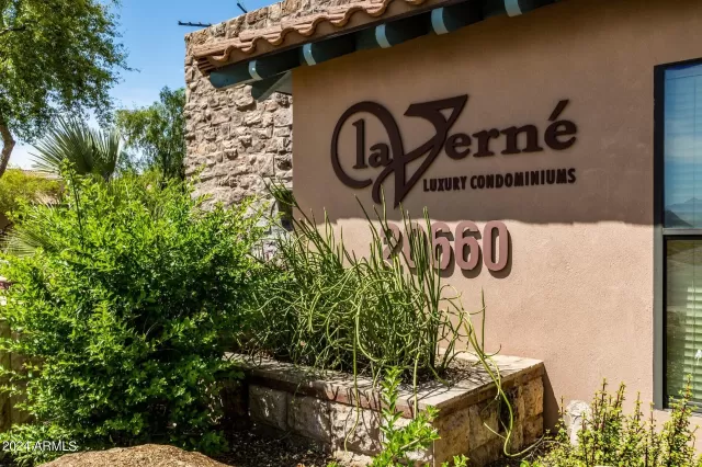 MLS: 6776155 Condo For Sale