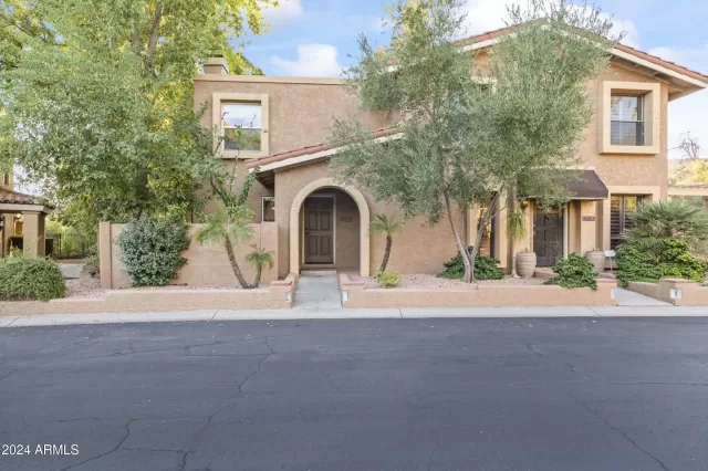 MLS: 6776276 Condo For Sale