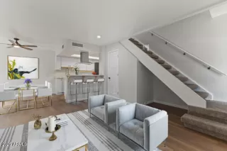 Photo #3: 6776276 Listing