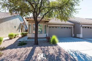 Photo #1: 6776339 Listing 