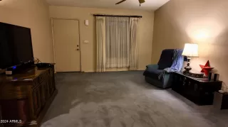 Photo #2: 6776629 Listing