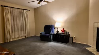 Photo #5: 6776629 Listing