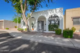 Photo #2: 6776630 Listing