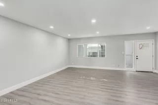 Photo #3: 6776630 Listing