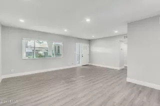 Photo #4: 6776630 Listing