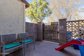 Photo #1: 6776681 Listing