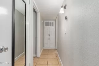 Photo #3: 6776681 Listing