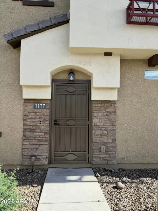 MLS: 6776717 Condo For Sale