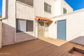 Photo #1: 6776902 Listing