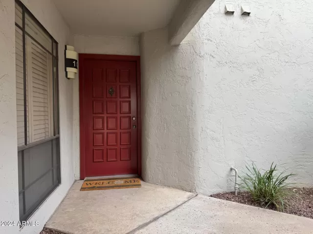 MLS: 6777039 Condo For Sale