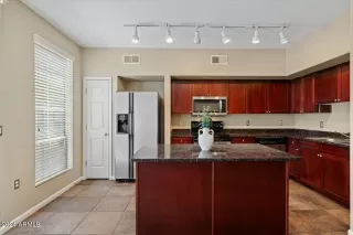 Photo #4: 6777181 Listing 