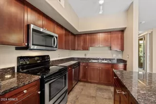 Photo #5: 6777181 Listing 