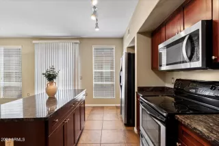 Photo #6: 6777181 Listing 