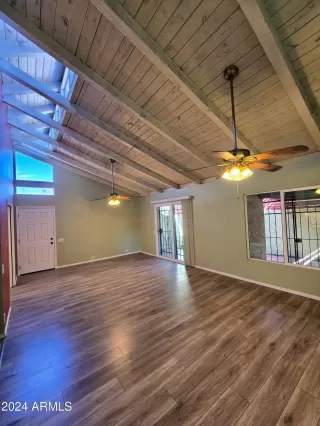 Photo #2: 6777408 Listing