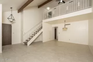 Photo #5: 6777464 Listing