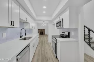 Photo #5: 6777564 Listing