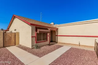 Photo #4: 6777839 Listing