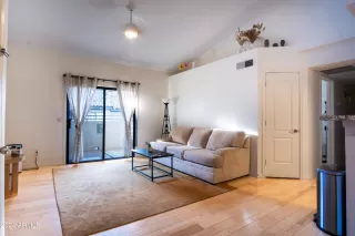 Photo #3: 6777941 Listing 