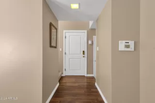 Photo #4: 6778108 Listing