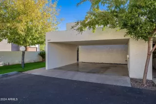 Photo #1: 6778246 Listing 