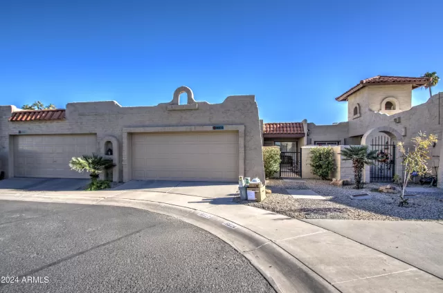 MLS: 6778660 Condo For Sale