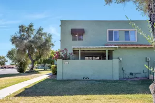 Photo #3: 6778686 Listing