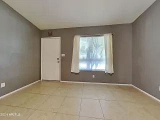 Photo #2: 6778791 Listing 