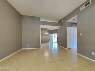 Photo #6: 6778791 Listing 