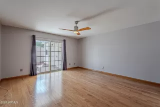 Photo #3: 6778953 Listing