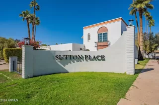 Photo #6: 6778953 Listing