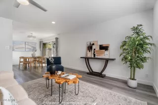 Photo #2: 6778970 Listing