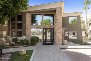 Photo #2: 6778973 Listing 