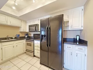 Photo #5: 6779076 Listing