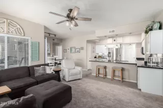 Photo #1: 6779133 Listing 