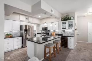 Photo #6: 6779133 Listing 