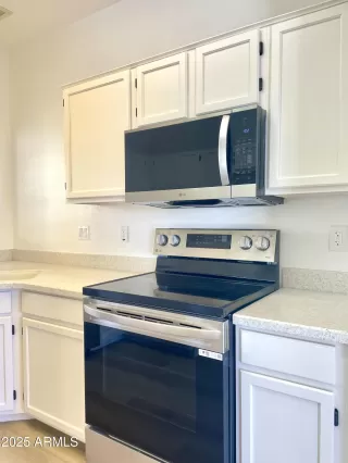 Photo #3: 6779252 Listing 