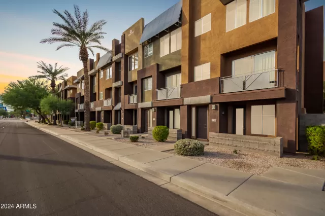 MLS: 6779266 Condo For Sale