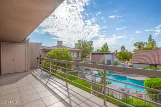 Photo #5: 6779292 Listing 