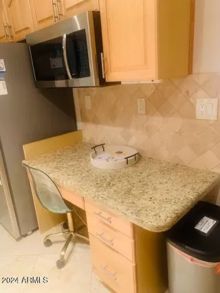 Photo #6: 6779423 Listing