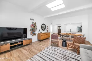 Photo #5: 6779531 Listing 