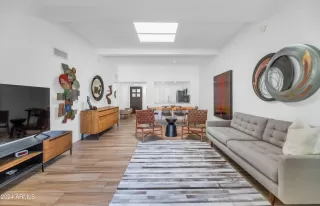 Photo #6: 6779531 Listing 